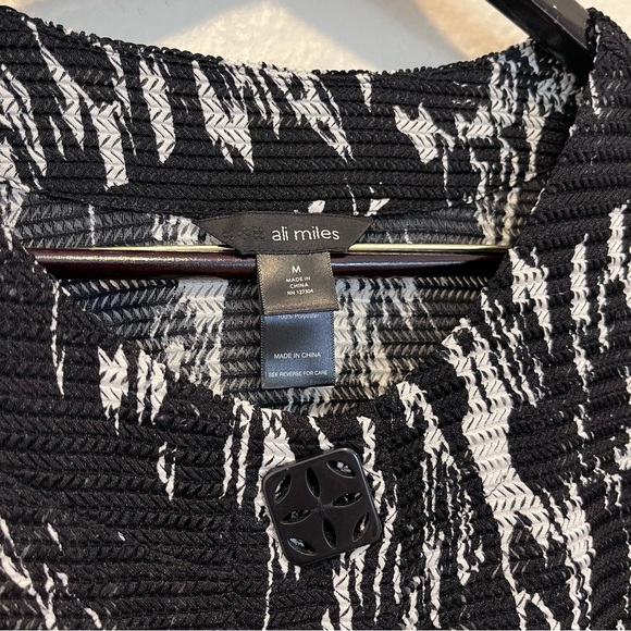 Ali Miles Medium Jacket Top Open Knit Black White Button Front M - Picture 3 of 8